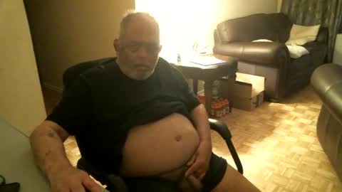 Snapshot of fredthetiger chatting on July 2026 01:15:02 AM fredthetiger online show from July 2026 01:15:02 AM