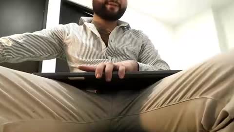 Fredy online show from July 2026 03:29:02 PM