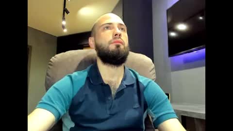 Andrew online show from July 2026 09:23:01 AM