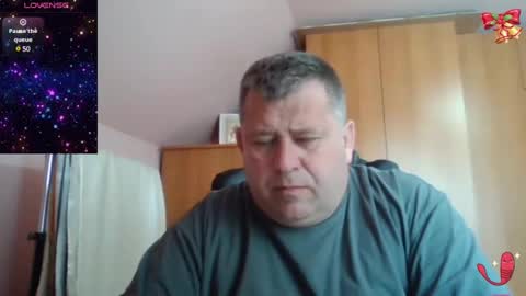 freeboy80180 online show from March 2025 12:12:01 PM