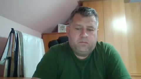 freeboy80180 online show from September 2025 03:39:01 PM