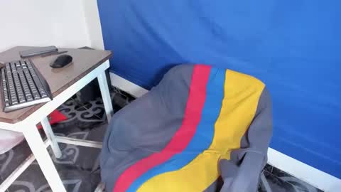 Snapshot of freedom_24 chatting on May 2026 06:49:01 PM shakur online show from May 2026 06:49:01 PM