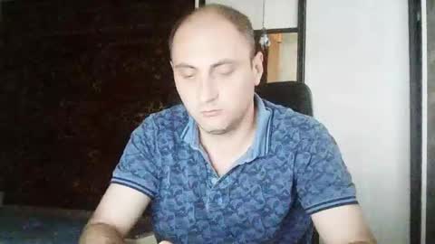 freeeman90 online show from May 2026 06:32:02 AM