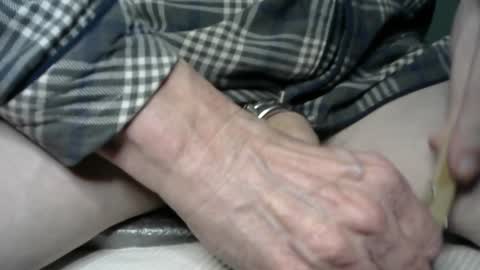 Snapshot of freewillie1234 chatting on December 2024 01:29:02 AM I am a total slave slut. I would like to have multiple owners to use me every day. online show from December 2024 01:29:02 AM