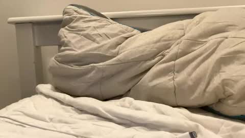 Snapshot of freeworldtoday chatting on February 2025 09:53:02 PM freeworldtoday online show from February 2025 09:53:02 PM