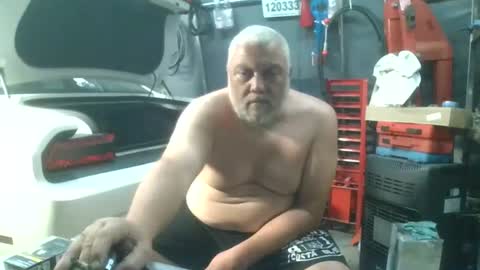 frenchdaddy95 online show from July 2026 05:15:01 PM