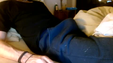 Snapshot of frenchms chatting on December 2024 11:21:01 PM frenchms online show from December 2024 11:21:01 PM