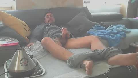 frenchpapalover online show from December 2024 08:27:01 AM