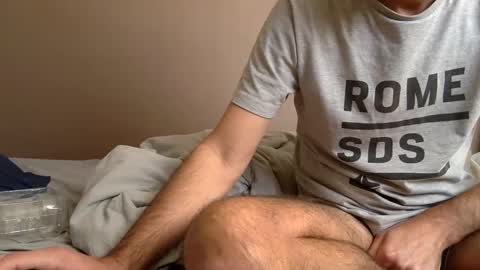 Snapshot of frenchy899 chatting on January 2025 12:31:02 PM Antoine online show from January 2025 12:31:02 PM