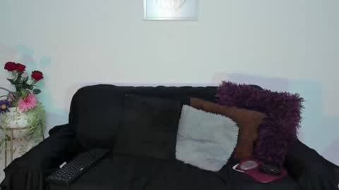 fresitalove01 online show from March 2026 05:27:01 PM