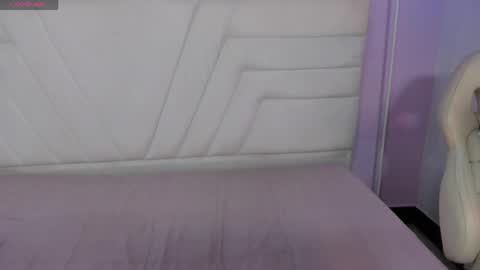 fresitalove01 online show from March 2026 12:38:02 PM