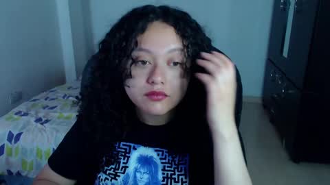 Snapshot of freud_x_louise1 chatting on January 2025 09:27:01 AM Louise  online show from January 2025 09:27:01 AM