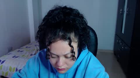 Snapshot of freud_x_louise1 chatting on January 2025 03:34:02 AM Louise  online show from January 2025 03:34:02 AM