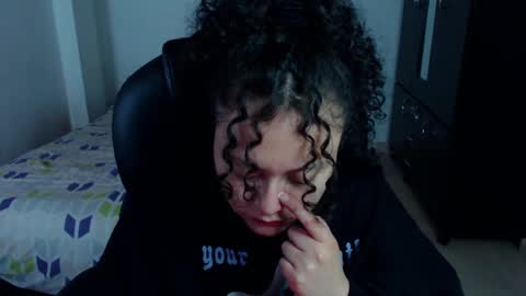 Snapshot of freud_x_louise1 chatting on February 2025 05:11:02 AM Louise  online show from February 2025 05:11:02 AM