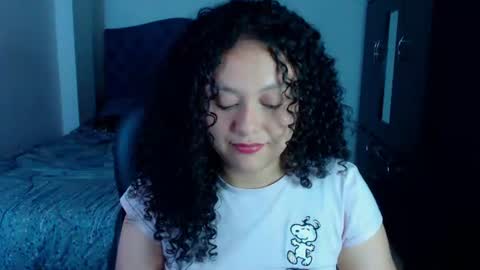 Snapshot of freud_x_louise1 chatting on July 2026 01:08:01 AM Louise online show from July 2026 01:08:01 AM