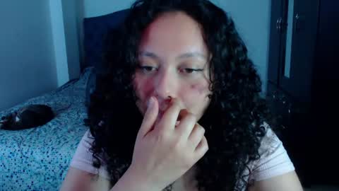 Snapshot of freud_x_louise1 chatting on August 2026 03:50:01 PM Louise online show from August 2026 03:50:01 PM