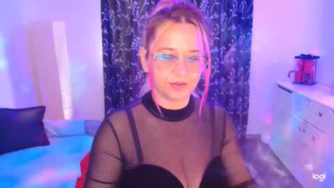 Snapshot of freyaamore chatting on May 2026 06:31:01 AM ANNE online show from May 2026 06:31:01 AM
