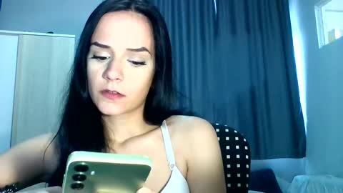 Snapshot of freyagoddess109616 chatting on December 2024 01:03:01 PM Freya online show from December 2024 01:03:01 PM