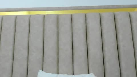 FreyaMoller  online show from April 2026 07:07:02 PM