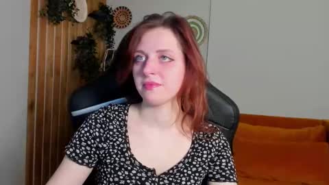 FreyaVey online show from February 2026 05:34:02 AM