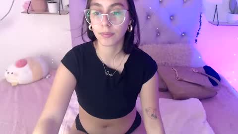 Snapshot of freyja_01 chatting on March 2025 11:20:02 PM Freyja online show from March 2025 11:20:02 PM