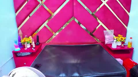 Snapshot of freyja_naugthy chatting on December 2025 12:21:02 PM freyja_naugthy online show from December 2025 12:21:02 PM