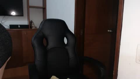 FREYJA LOREN online show from October 2025 12:08:02 AM