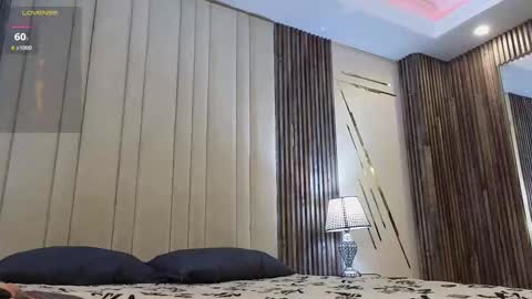 freyrvik online show from December 2025 07:30:02 PM