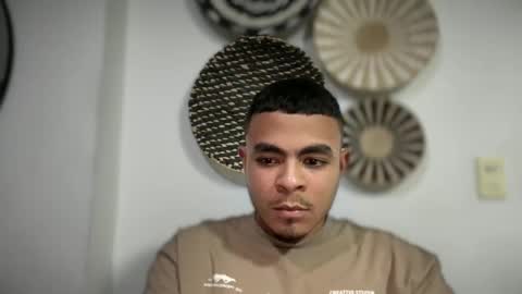 Snapshot of freyva_ chatting on January 2025 03:59:01 AM freyva_ online show from January 2025 03:59:01 AM