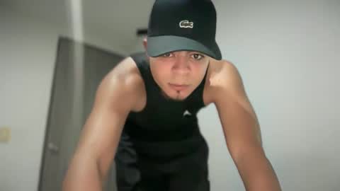 Snapshot of freyva_ chatting on February 2025 04:10:02 AM freyva_ online show from February 2025 04:10:02 AM