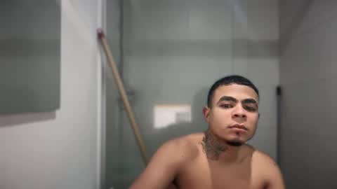 Snapshot of freyva_ chatting on March 2025 12:15:01 PM freyva_ online show from March 2025 12:15:01 PM