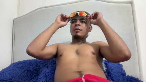 Snapshot of freyva_ chatting on October 2025 11:41:02 AM freyva_ online show from October 2025 11:41:02 AM