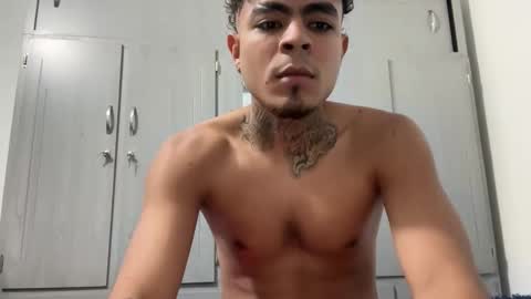 Snapshot of freyva_ chatting on December 2025 11:14:02 PM freyva_ online show from December 2025 11:14:02 PM