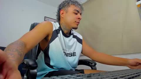 Snapshot of freyva_ chatting on July 2026 03:01:01 AM freyva_ online show from July 2026 03:01:01 AM