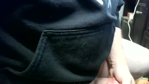 Snapshot of friendlyguy50m chatting on December 2024 08:34:02 PM friendlyguy50m online show from December 2024 08:34:02 PM