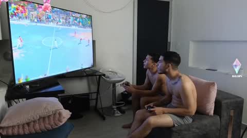 Bella Fran Steven and Pepe online show from December 2024 12:03:01 PM