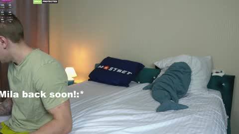 Snapshot of friendsurdreams chatting on December 2024 03:02:02 PM friendsurdreams online show from December 2024 03:02:02 PM