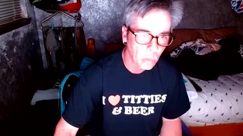 Snapshot of frindwbenies chatting on February 2025 02:12:02 AM Frindwbenies online show from February 2025 02:12:02 AM