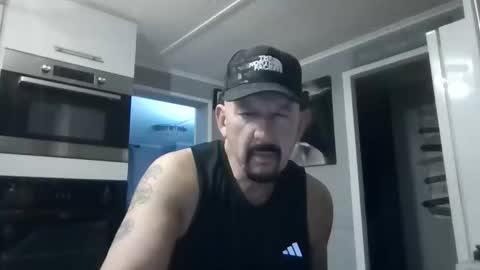 Snapshot of friskyneedsum chatting on November 2025 04:53:01 PM bob online show from November 2025 04:53:01 PM