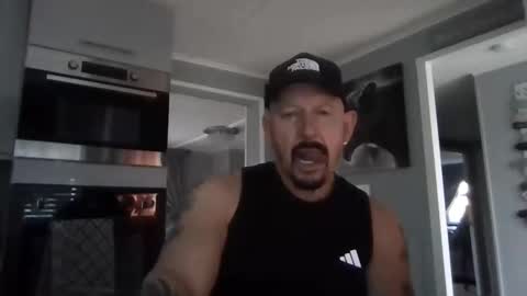 Snapshot of friskyneedsum chatting on December 2025 02:55:01 PM bob online show from December 2025 02:55:01 PM