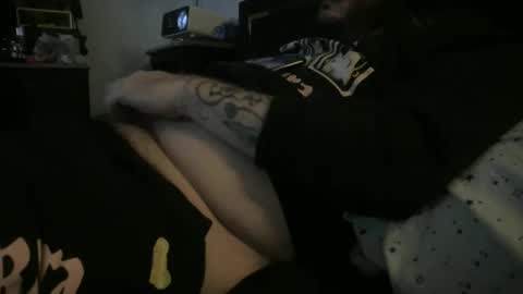 Snapshot of frnicola chatting on November 2025 09:11:01 AM F. online show from November 2025 09:11:01 AM