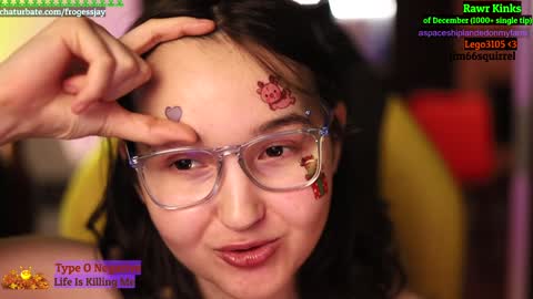 Snapshot of frogessjay chatting on December 2024 12:08:01 AM Jaywise Frogfoot online show from December 2024 12:08:01 AM