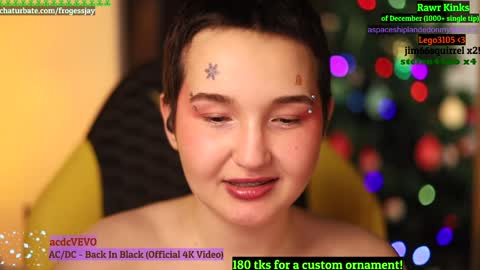 Snapshot of frogessjay chatting on December 2024 10:48:01 PM Jaywise Frogfoot online show from December 2024 10:48:01 PM