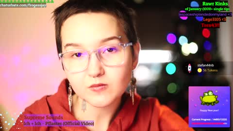 Snapshot of frogessjay chatting on January 2025 11:01:02 PM Jaywise Frogfoot online show from January 2025 11:01:02 PM