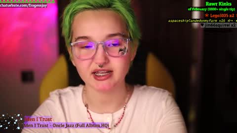 Snapshot of frogessjay chatting on February 2025 08:31:02 PM Jaywise Frogfoot online show from February 2025 08:31:02 PM