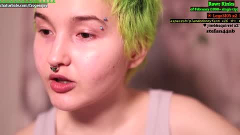 Snapshot of frogessjay chatting on February 2025 10:31:01 PM Jaywise Frogfoot online show from February 2025 10:31:01 PM