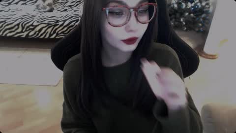 Lilith online show from January 2026 12:20:01 PM