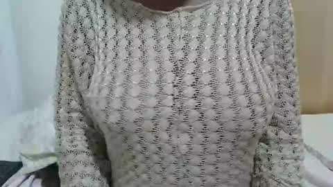 fruity28 online show from November 2025 04:05:01 AM