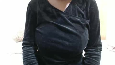 fruity28 online show from December 2025 03:56:01 AM