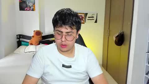 uwu online show from December 2025 05:40:02 PM